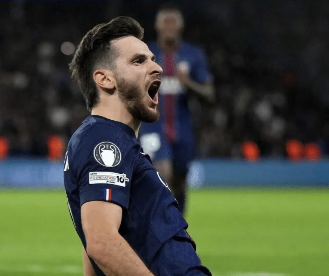 在客场以, 联赛的门面 在客场以, 联赛的门面