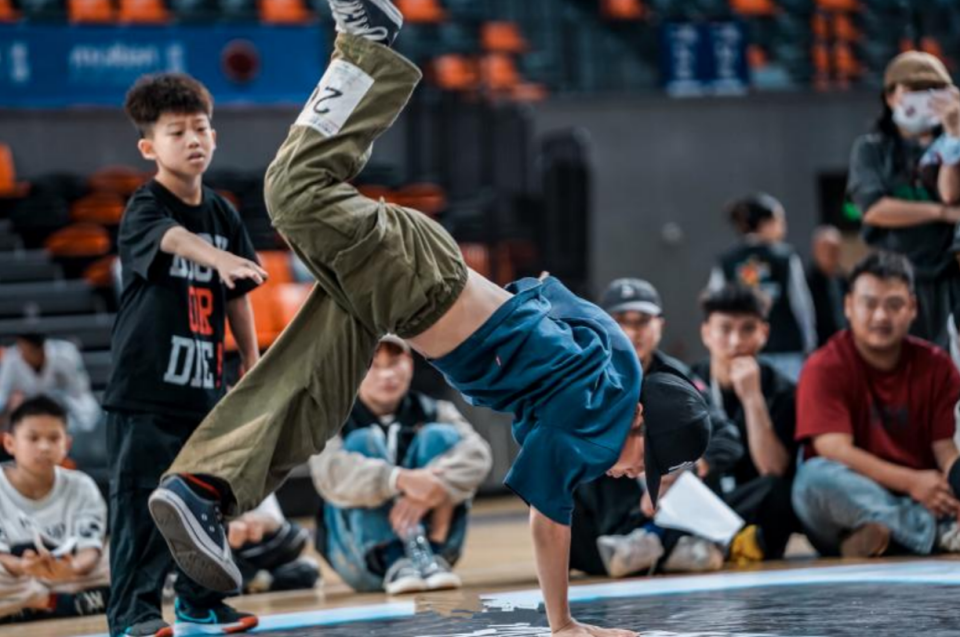 南宝山景区, 为让选手及 南宝山景区, 为让选手及