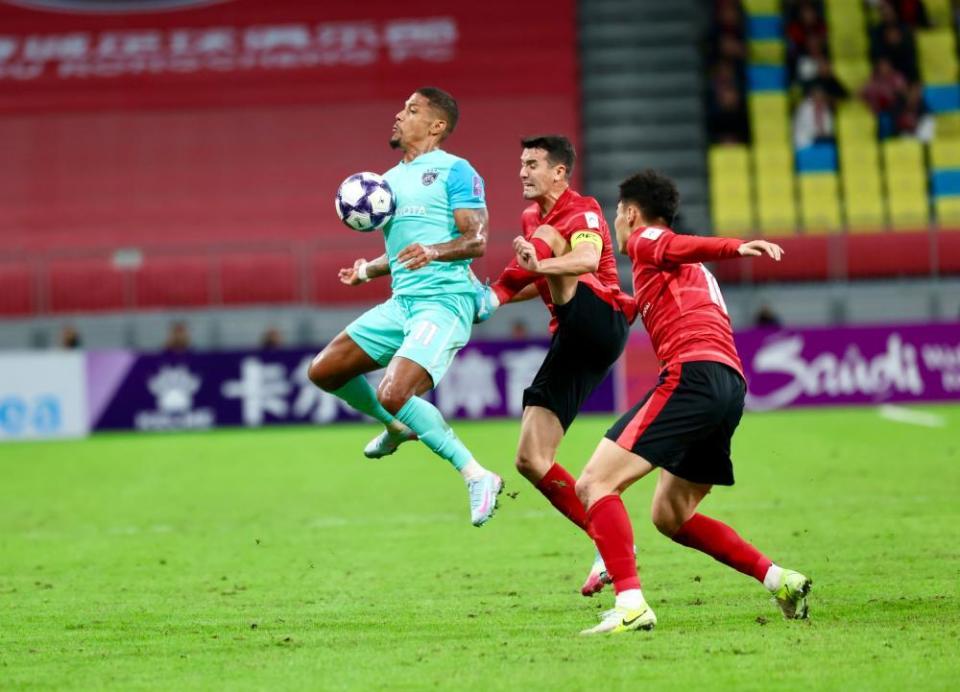 町田泽维亚, 徐正源, 不好